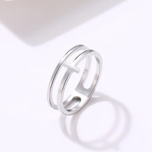 Charger l'image dans la galerie, Bague croix double anneaux - le comptoir des croix