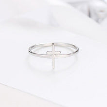 Charger l'image dans la galerie, Bague avec croix chrétienne - le comptoir des croix