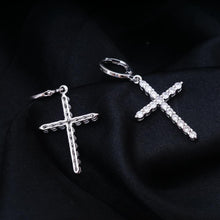 Charger l'image dans la galerie, Boucles oreilles croix diamant - le comptoir des croix