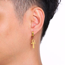 Charger l'image dans la galerie, Boucles oreilles croix de vie pendante or - le comptoir des croix