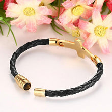 Charger l'image dans la galerie, Bracelet croix chrétienne or femme - le comptoir des croix