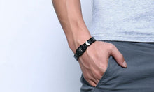 Charger l'image dans la galerie, Bracelet chevalier templier des temps modernes - le comptoir des croix