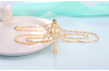 Charger l'image dans la galerie, collier croix avec coeur - le comptoir des croix