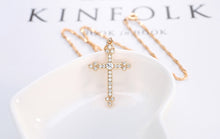 Charger l'image dans la galerie, Collier croix bourgeons - le comptoir des croix