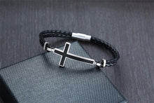Charger l&#39;image dans la galerie, Bracelet croix cuir tressé - le comptoir des croix
