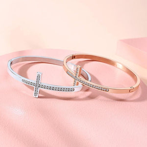 Bracelet croix chrétienne diamant - le comptoir des croix