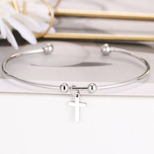 Charger l&#39;image dans la galerie, Bracelet croix chrétienne jonc - le comptoir des croix
