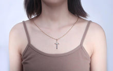 Charger l&#39;image dans la galerie, Collier pendentif croix femme or - le comptoir des croix

