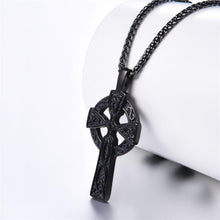Charger l&#39;image dans la galerie, Collier croix celtique noire - le comptoir des croix
